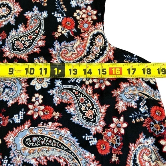 J.Jill Boho Sleeveless Floral Paisley Tunic Top Flyaway Back Red Black Sz SP - Picture 13 of 16